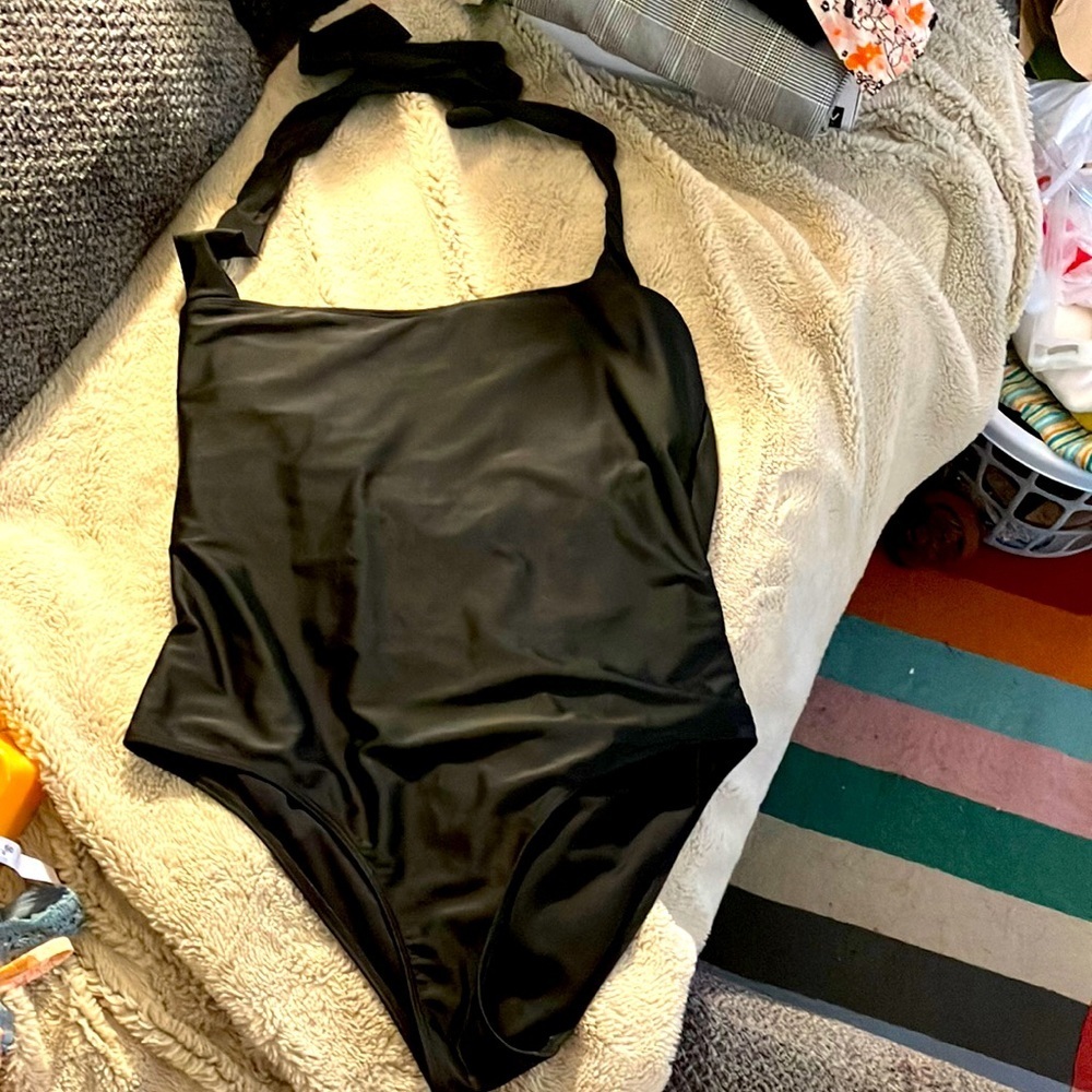 🎉4 for $20 Shein Convertible Strap One Piece, 2XL